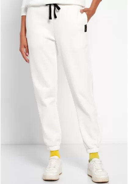Knockdown Funky-Buddha Women's Essential Jogger Women's Off White Trousers
