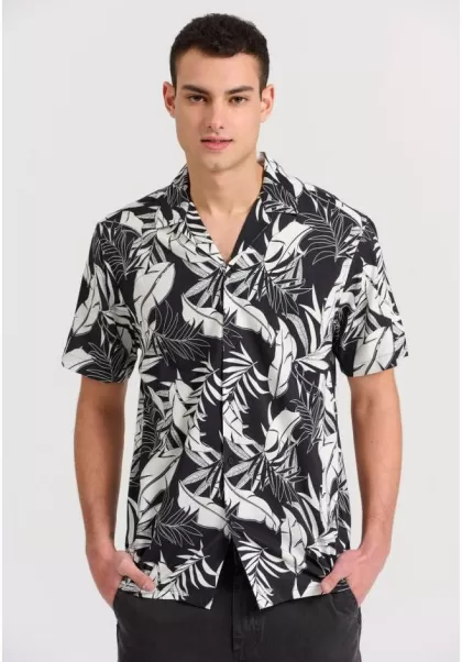 Black Men's Budget All Over Printed Relaxed Fit Resort Shirt Shirts Funky-Buddha